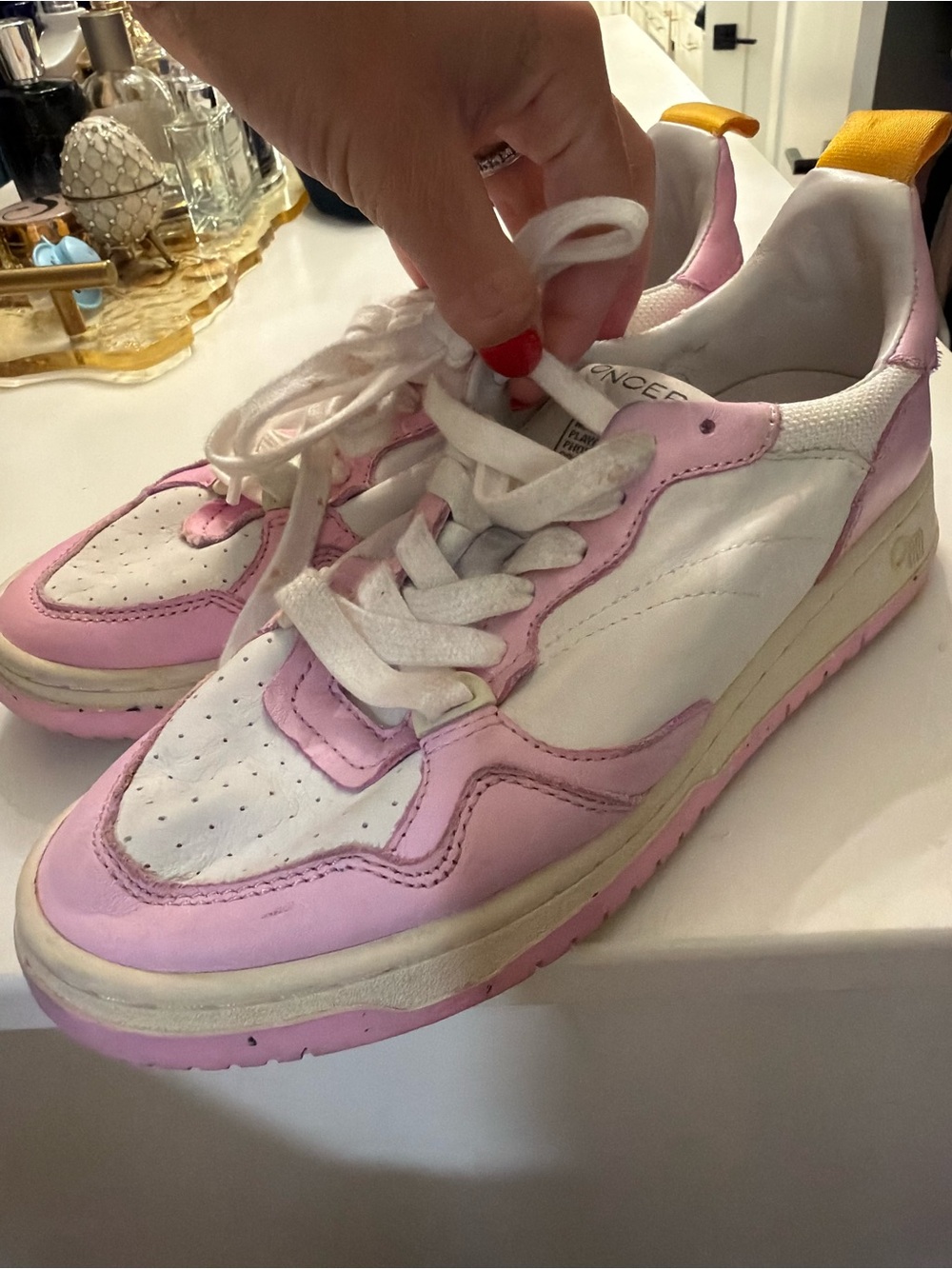oncept phoenix sneaker 6.5